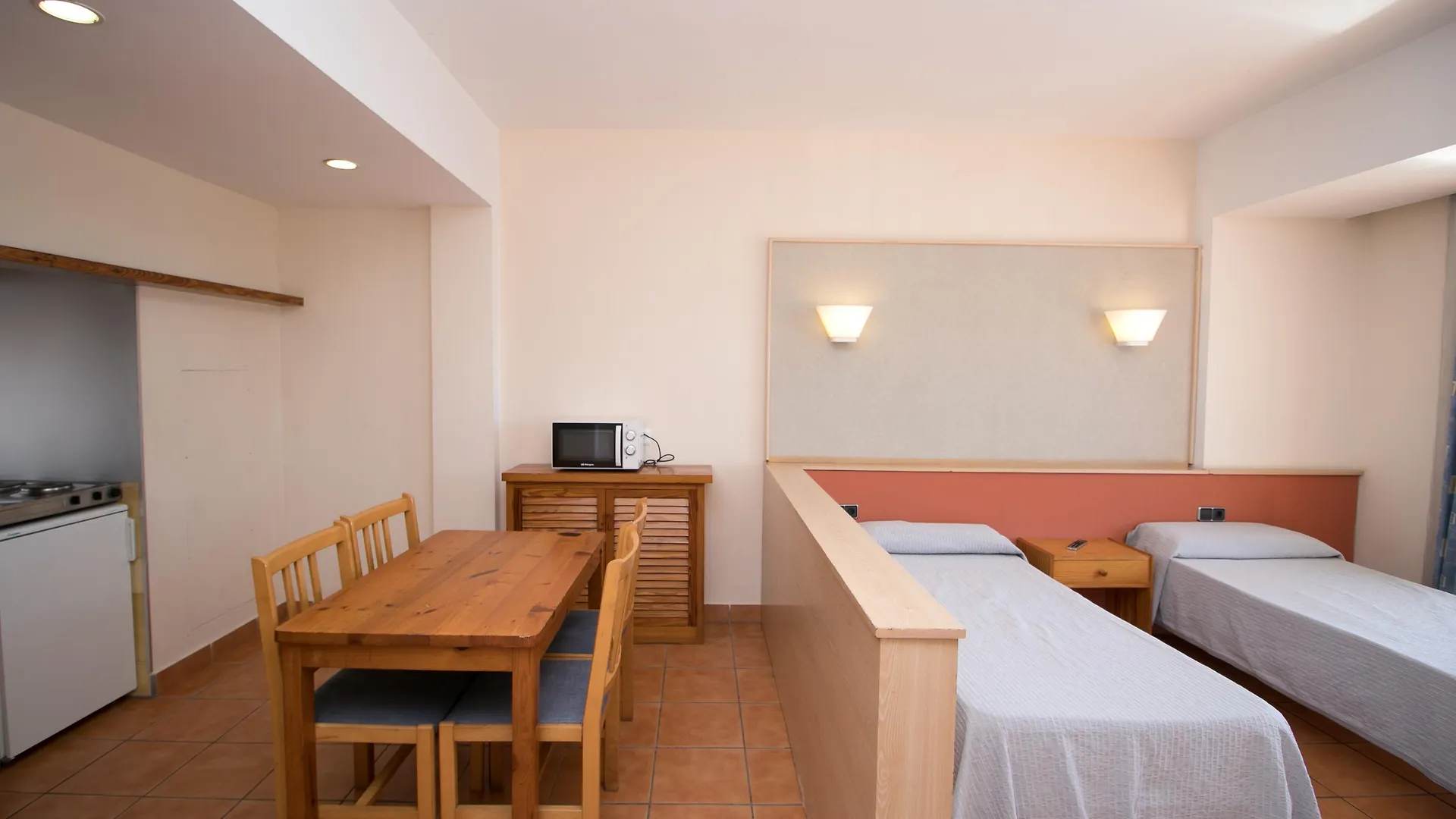 The White Apartments (Adults Only) San Antonio Abad