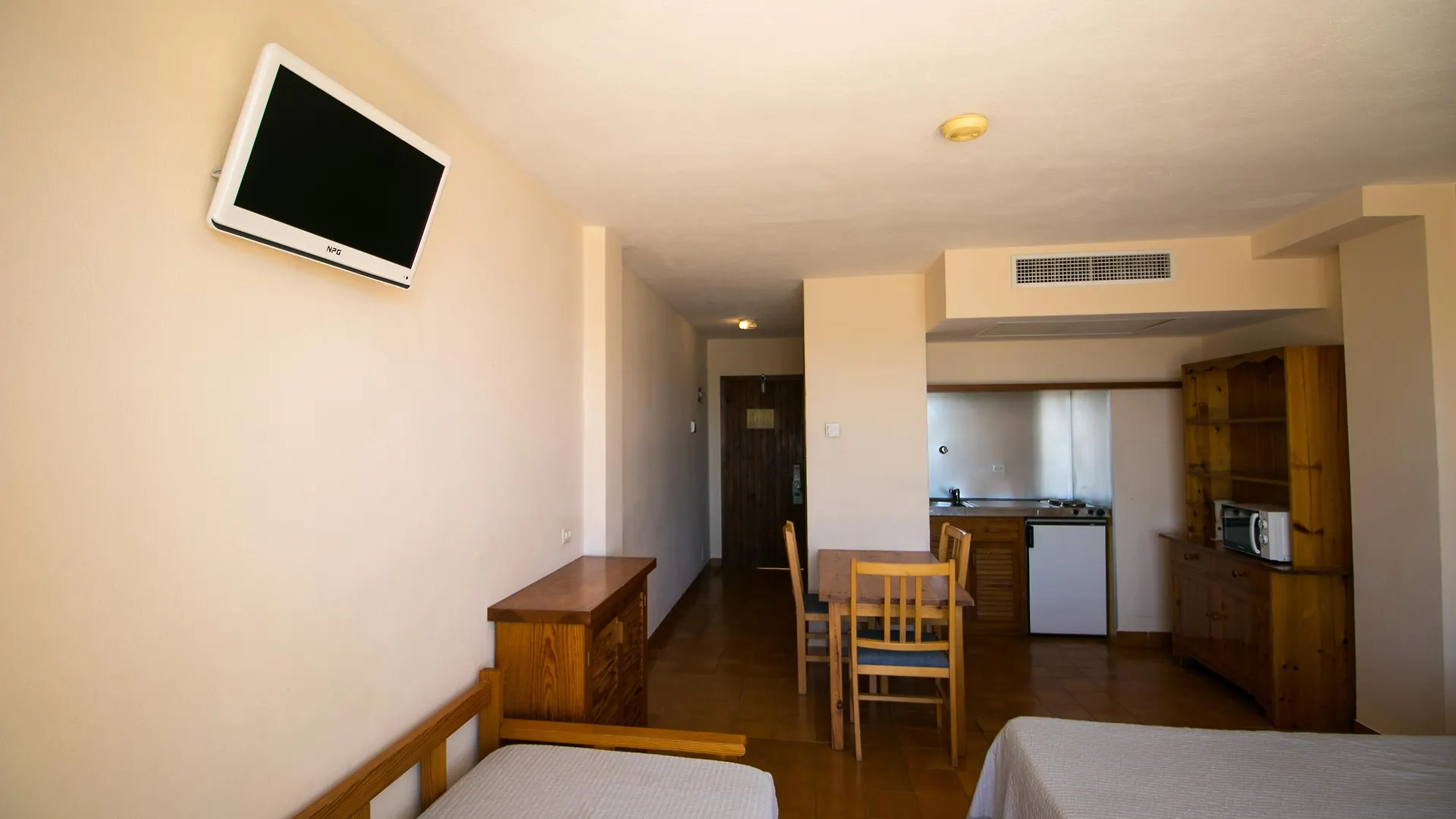 The White Apartments (Adults Only) Sant Antoni de Portmany 0*,  Spagna