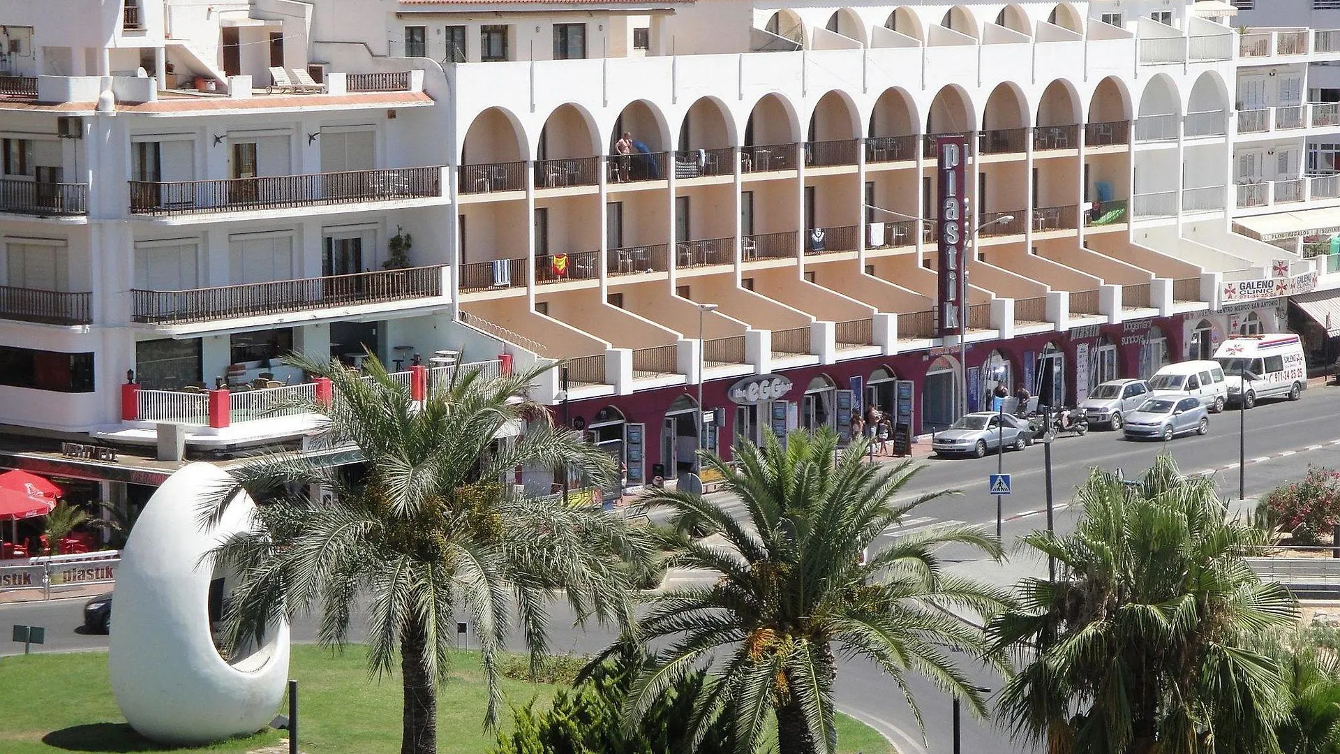 The White Apartments (Adults Only) Sant Antoni de Portmany 0*,  Spagna