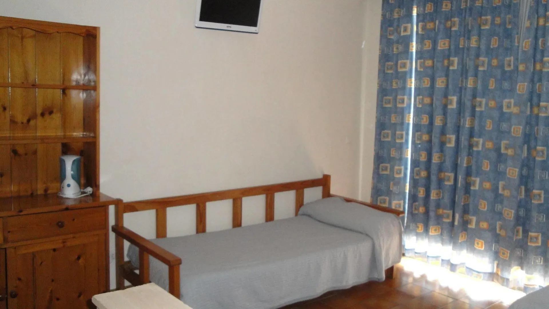 The White Apartments (Adults Only) San Antonio   San Antonio (Ibiza)