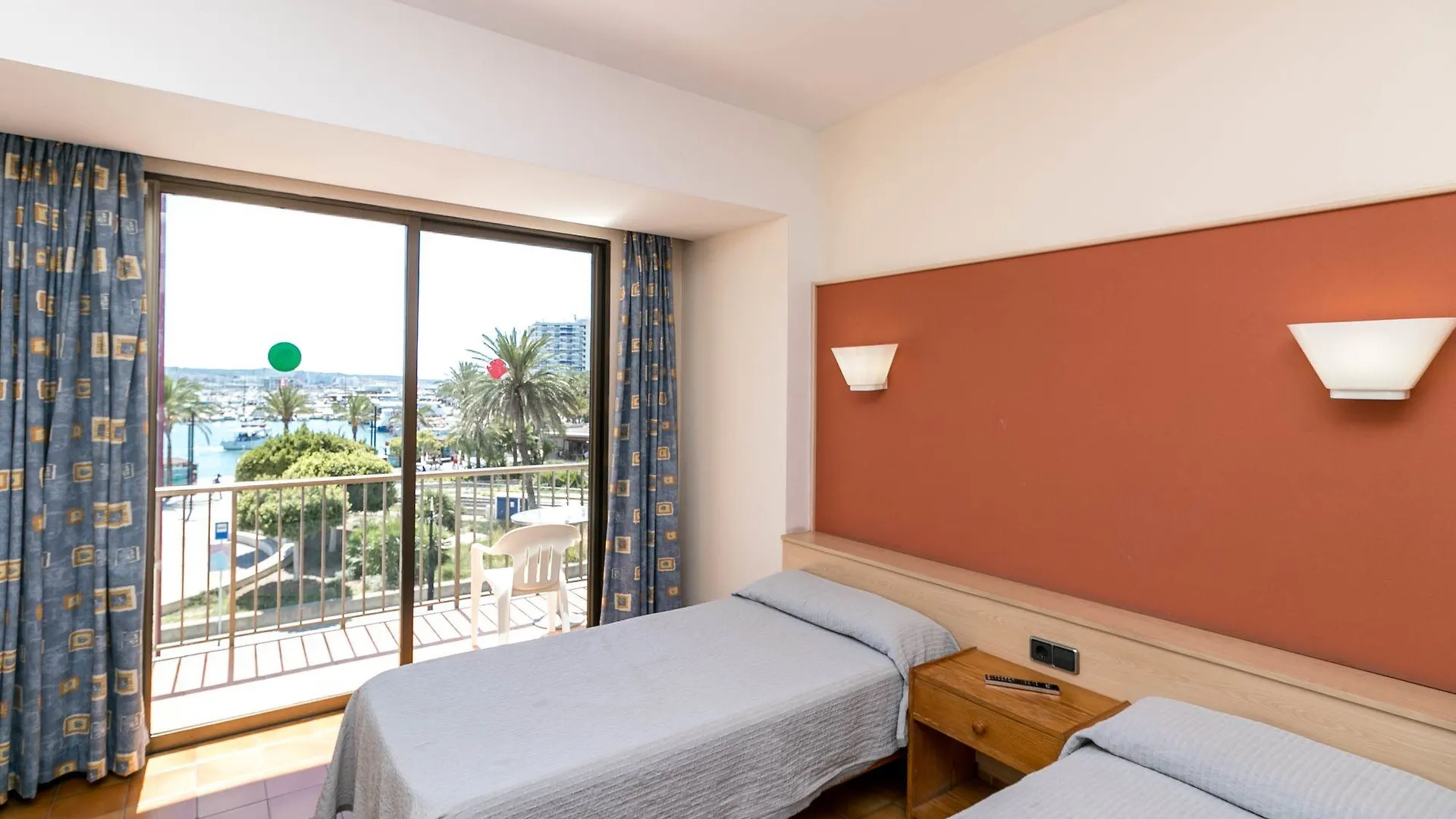 The White Apartments (Adults Only) San Antonio  0*, San Antonio (Ibiza)